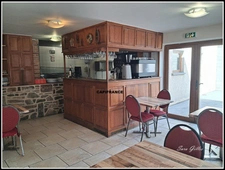 Ancienne Pizzeria et appartement rénové à vendre VIREUX WALLERAND (08)