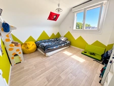 NAIZIN – BELLE MAISON FAMILIALE 168 M² – 7 CHAMBRES – TERRAIN 2 855 M² – SOUS-SOL COMPLET AVEC ESPACE INDÉPENDANT