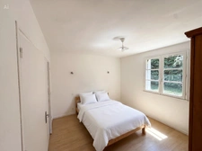 Longère en pierre – 150,76 m² – 6 pièces – 5 chambres – Terrain 6 345 m² – Dépendances – Hangar – Sous-sol complet