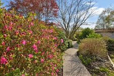 Longère en pierre de 194 m² avec jardin paysager – Landévant, Morbihan Sud
