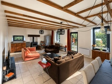Character Stone Family Home – 205 m² – 4 Bedrooms – 1,000 m² Garden – Bréhan, Brittany