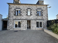 Renovated Character Home with Second Stone House & Exceptional Potential – Plussulien, Brittany