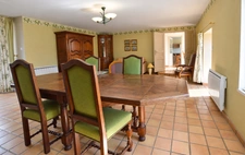 Longère en pierre de 194 m² avec jardin paysager – Landévant, Morbihan Sud
