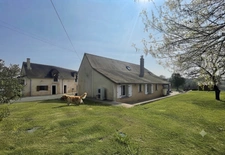 Fermette  à vendre 8 pièces  énorme possibilité