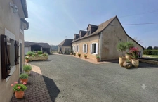 Fermette  à vendre 8 pièces  énorme possibilité