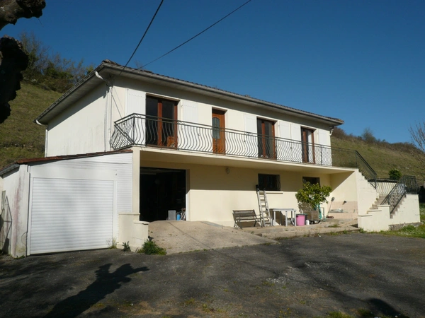 ⚜ SAINT LAURENT DE COGNAC A Vendre Maison Surélevée ⚜