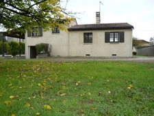 ⚜ MERPINS A Louer MAISON Sur Sous Sol Avec Carport  ⚜