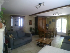 CHATEAUBERNARD A Vendre Maison 8 Pièces avec Studio 2 Pièces