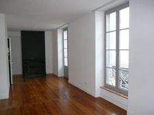 COGNAC Appartement de Ville - Rue Piétonne 