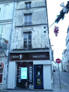 ⚜ COGNAC RUE PIETONNE A Vendre IMMEUBLE à Rénover ⚜