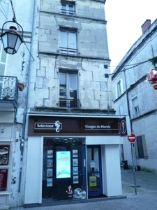 ⚜ COGNAC RUE PIETONNE A Vendre IMMEUBLE à Rénover ⚜