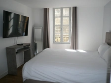 ⚜ COGNAC Rue Piétonne A Louer APPARTEMENT Meublé Avec Garage ⚜
