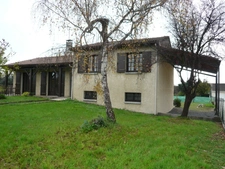 ⚜ MERPINS A Louer MAISON Sur Sous Sol Avec Carport  ⚜