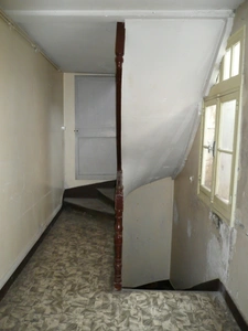COGNAC Rue Piétonne A Vendre Local Commercial + Logement