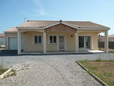 ⚜ ROULLET SAINT ESTEPHE A Vendre MAISON de PLAIN-PIED Idéal Pour Investisseur ⚜