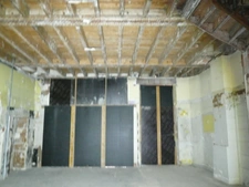 ⚜ COGNAC Rue Piétonne, A vendre IMMEUBLE à RENOVER avec Local Commercial et Logements  ⚜