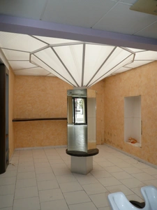 COGNAC Rue Piétonne A Vendre Local Commercial + Logement