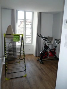 ⚜ COGNAC Rue Piétonne IMMEUBLE de RAPPORT Local Commercial et Appartement ⚜