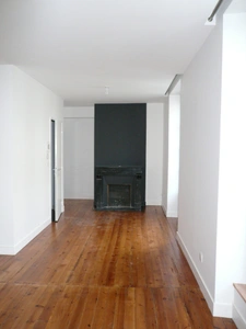 COGNAC Appartement de Ville - Rue Piétonne 