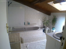 CHATEAUBERNARD A Vendre Maison 8 Pièces avec Studio 2 Pièces