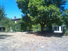 CHATEAUBERNARD A Vendre Maison 8 Pièces avec Studio 2 Pièces