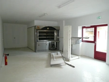 ⚜ BOURG CHARENTE à Louer Local Commercial/Artisanal Boulangerie et Logement de Fonction ⚜