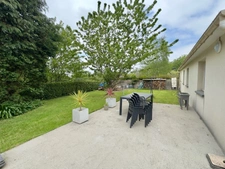 CONTEMPORAINE, PLAIN PIED, REZ DE JARDIN, PROCHE AXES ROUTIERS, HORS LOTISSEMENT
