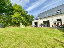 CONTEMPORAINE, PLAIN PIED, REZ DE JARDIN, GARANTIE DECENALE, IMPASSE, OPEN SPACE, EXPOSITION SUD, PAS DE VISI À VIS