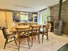 CONTEMPORAINE, PLAIN PIED, REZ DE JARDIN, PROCHE AXES ROUTIERS, HORS LOTISSEMENT