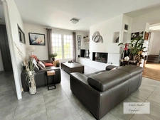Maison 7 pièces LA JARRIE 