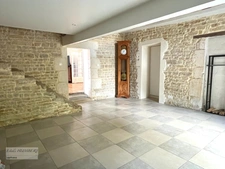 Maison 5 pièces à THIRE (85)-Sainte-Hermine