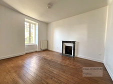 Maison et atelier/garage de 131+35m² à Vouvant