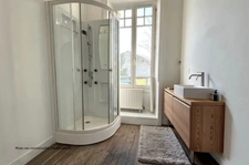 Maison et atelier/garage de 131+35m² à Vouvant