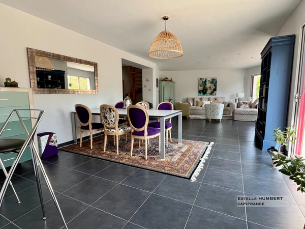 Maison à vendre 6 chambres, 223m2
