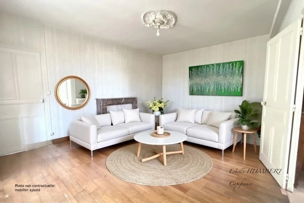Maison et atelier/garage de 131+35m² à Vouvant