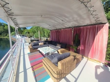 Péniche à vendre 4 pièces NOISY LE GRAND (93)