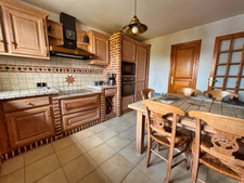 Maison à vendre 6 pièces  (80)