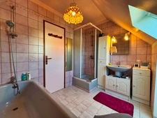 Maison à vendre 6 pièces  (80)