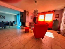 Maison à vendre 6 pièces  (80)