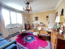 Appartement à vendre 4 pièces 81m² 3 chambres entre Convention et Félix Faure(75015)