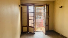 À VENDRE – APPARTEMENT T3 À RÉNOVER EN PLEIN CENTRE-VILLE DE FORT-DE-FRANCE (972)