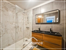 Maison en pierre, 4 chambres,jardin sans vis-à-vis, garage, commodités à pied