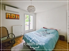 Maison en pierre, 4 chambres,jardin sans vis-à-vis, garage, commodités à pied