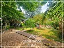 Maison en pierre, 4 chambres,jardin sans vis-à-vis, garage, commodités à pied