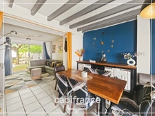 Maison en pierre, 4 chambres,jardin sans vis-à-vis, garage, commodités à pied