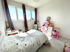 Appartement à vendre 4 pièces CASTELGINEST (31)