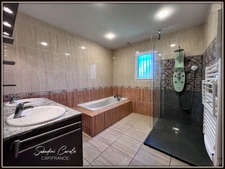 Maison familiale de plain-pied 150m² - Terrain 1500m²