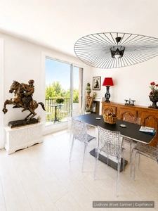 ANTONY – Fontaine Michalon | 2/3 pièces 56,5 m² entièrement rénové – DPE D – Balcon 10 m² – Parking – Cave – RER B à 5 min