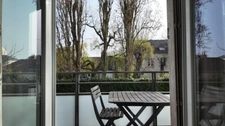 Appartement lumineux avec balcon et garage 