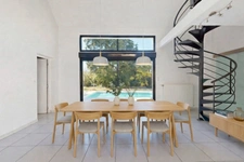 Maison de caractère avec jardin, piscine et patio au coeur d'Olivet.
